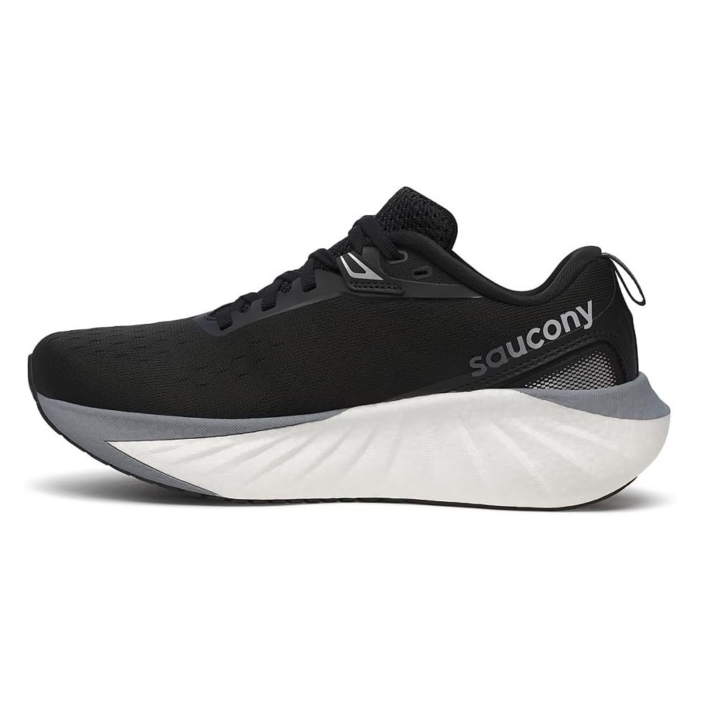 SAUCONY TRIUMPH 22 BLAKC WHITE